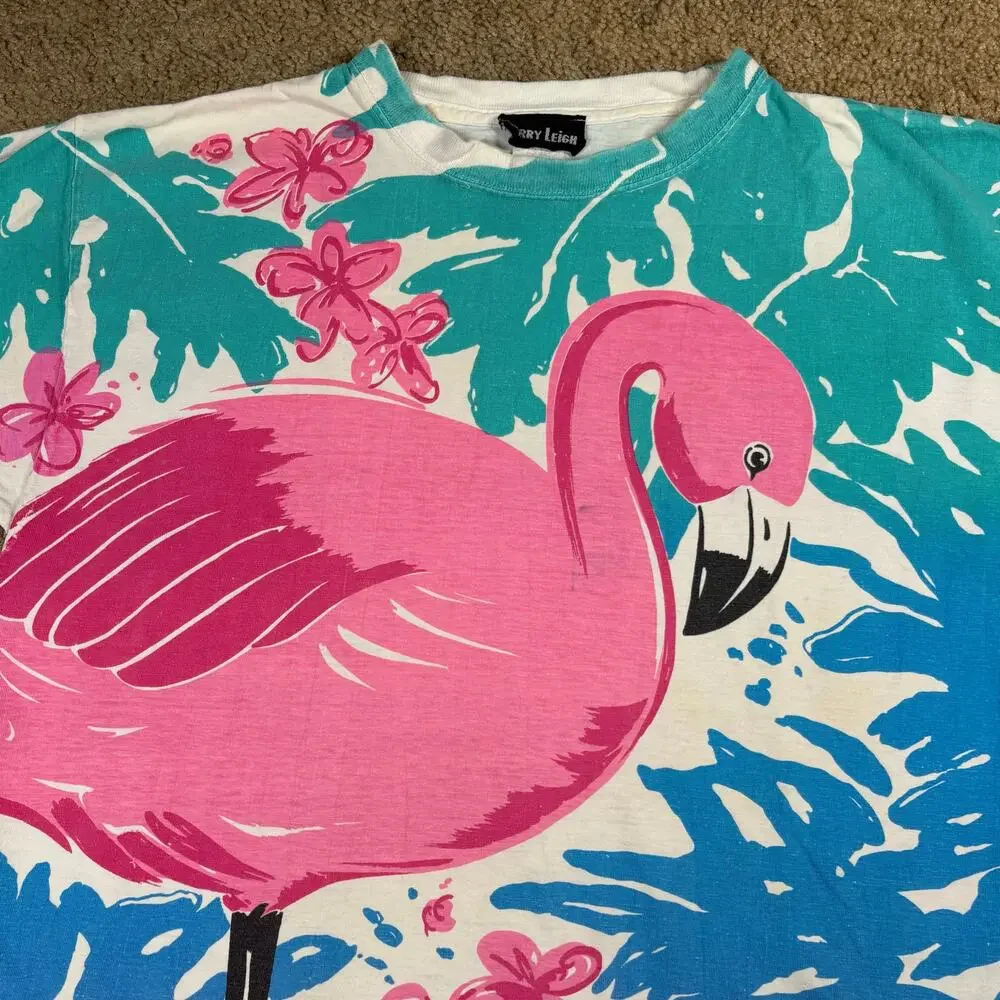 Vintage 90s Flamingo Tropical T-Shirt Colorful Graphic Tee Size L Pre owned